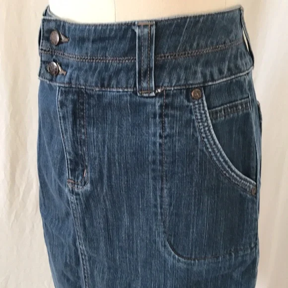 COLORADO womens 8 denim skirt 4 pockets mid blue back split front fly - Picture 2 of 16